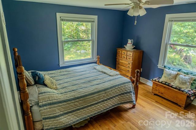 261 Forest Hill Drive, Asheville, NC 28803