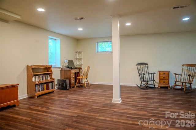 261 Forest Hill Drive, Asheville, NC 28803