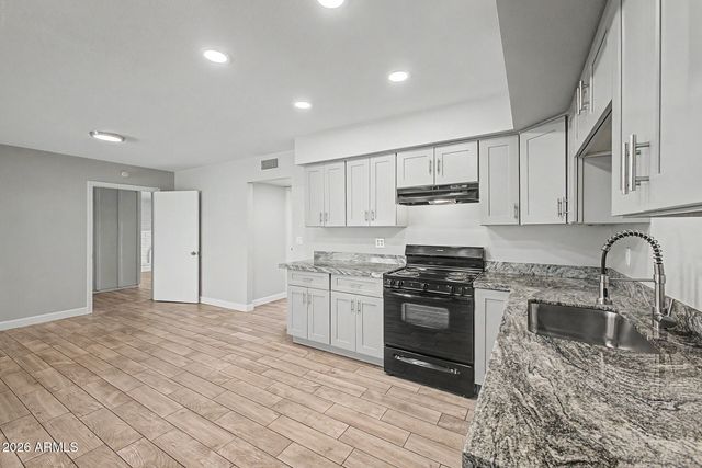 6940 W VERNON Avenue, Phoenix, AZ 85035