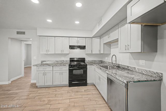 6940 W VERNON Avenue, Phoenix, AZ 85035