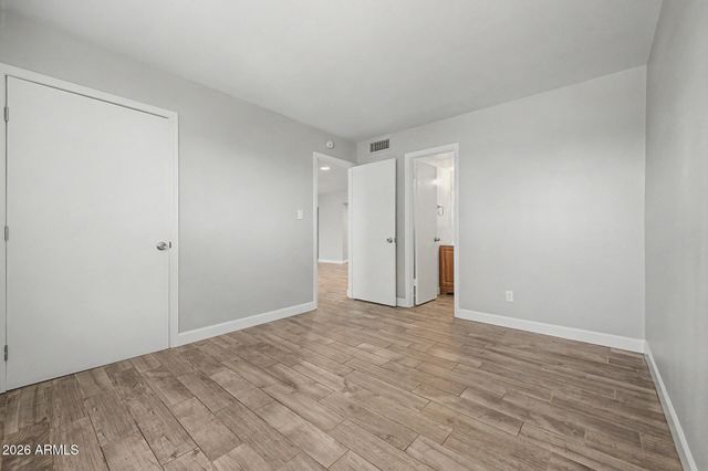 6940 W VERNON Avenue, Phoenix, AZ 85035