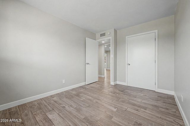 6940 W VERNON Avenue, Phoenix, AZ 85035