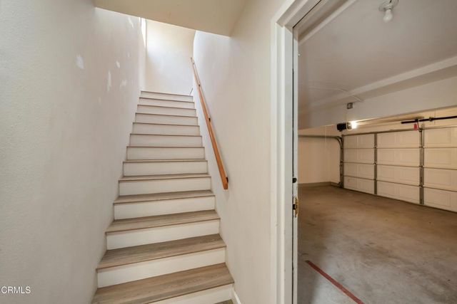 1254 Seacliff Court 2, Ventura, CA 93003