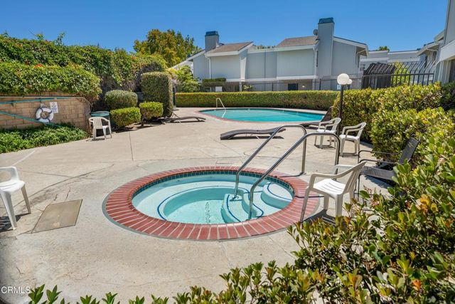 1254 Seacliff Court 2, Ventura, CA 93003