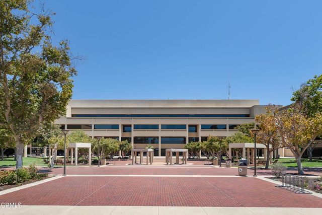 1254 Seacliff Court 2, Ventura, CA 93003