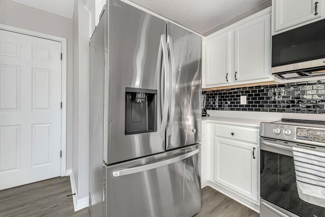 5047 Poinsetta Avenue, Crestview, FL 32539