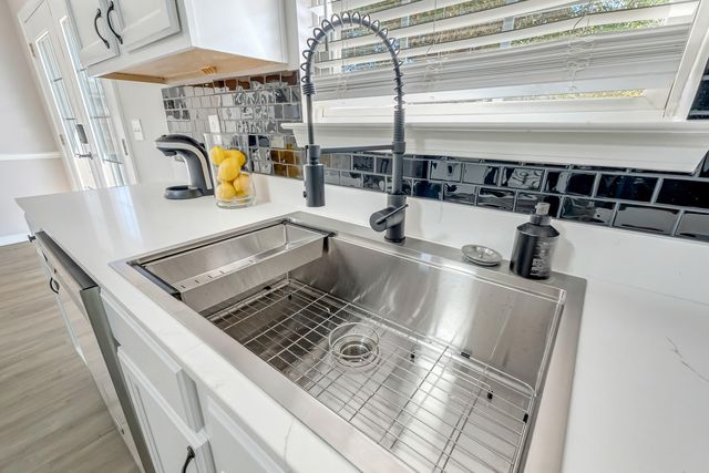 5047 Poinsetta Avenue, Crestview, FL 32539