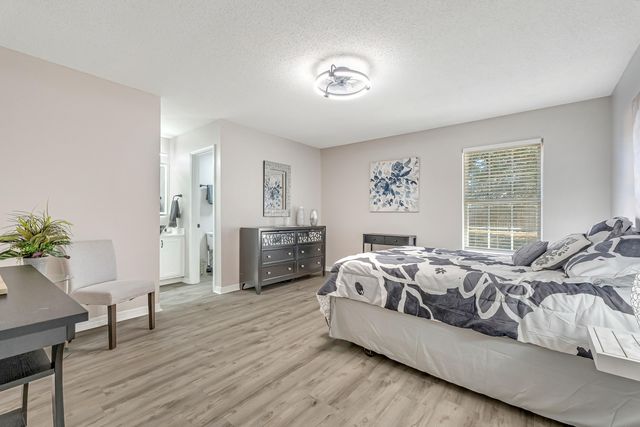 5047 Poinsetta Avenue, Crestview, FL 32539