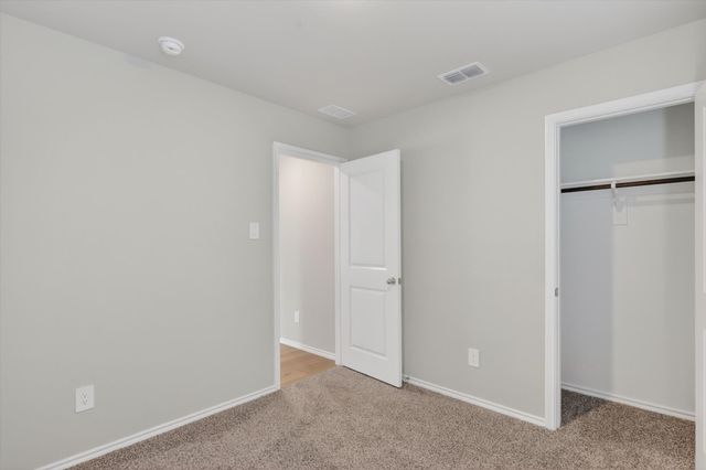 5533 Flannel Lane, Krum, TX 76249