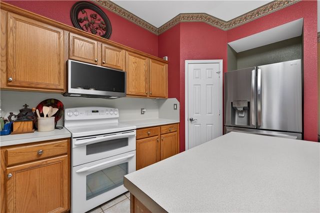 7802 Jim Wells Dr, Corpus Christi, TX 78413