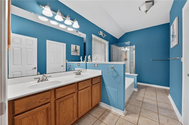 7802 Jim Wells Dr, Corpus Christi, TX 78413