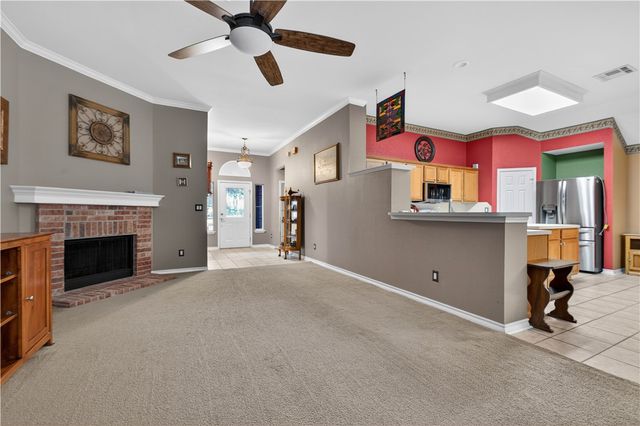 7802 Jim Wells Dr, Corpus Christi, TX 78413