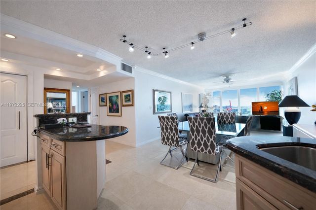1620 S Ocean Blvd 16-J, Lauderdale By The Sea, FL 33062