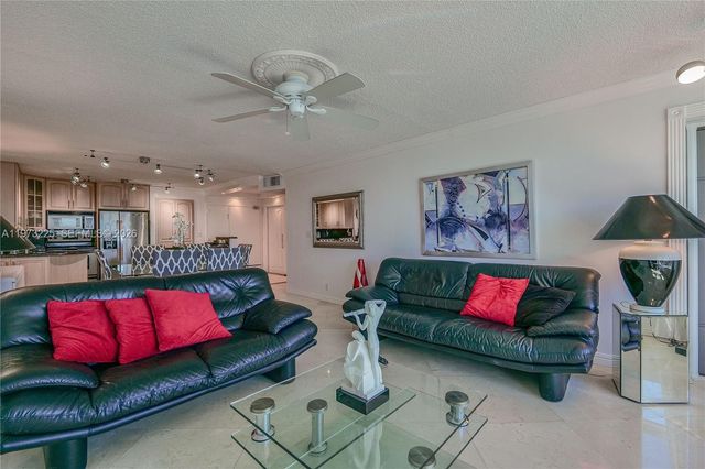 1620 S Ocean Blvd 16-J, Lauderdale By The Sea, FL 33062