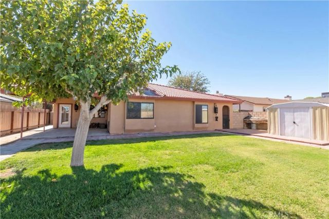 11043 Rome Beauty Drive, California City, CA 93505