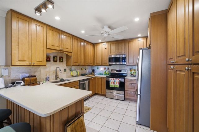 3220 SOUTHSHORE DRIVE 23A, Punta Gorda, FL 33955