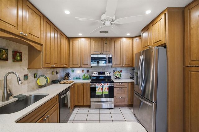 3220 SOUTHSHORE DRIVE 23A, Punta Gorda, FL 33955