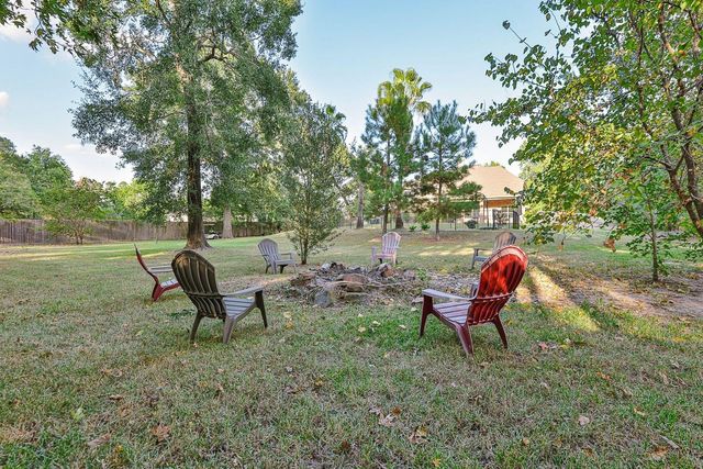 1122 Silveridge, Conroe, TX 77304