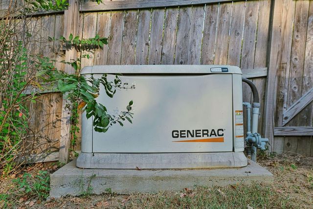 1122 Silveridge, Conroe, TX 77304