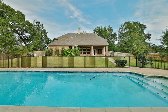 1122 Silveridge, Conroe, TX 77304