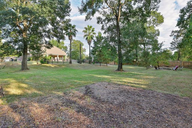 1122 Silveridge, Conroe, TX 77304