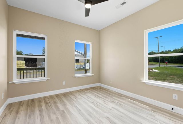 18081810 Ocoee Street, Chattanooga, TN 37406