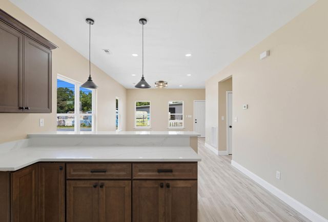 18081810 Ocoee Street, Chattanooga, TN 37406