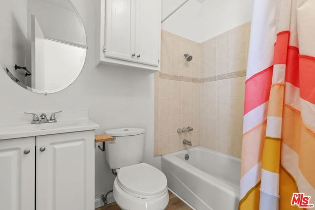 1174 S Highland Avenue, Los Angeles, CA 90019