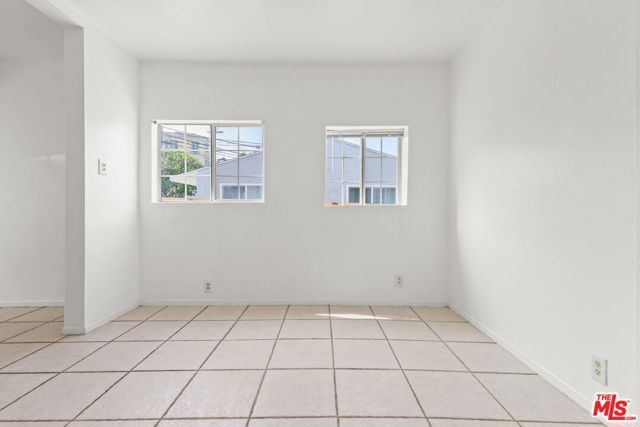 1174 S Highland Avenue, Los Angeles, CA 90019