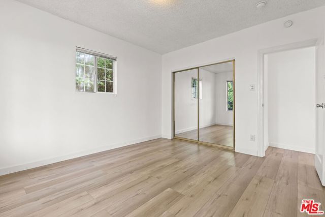 1174 S Highland Avenue, Los Angeles, CA 90019