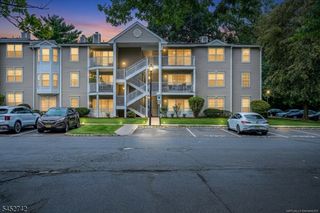 85 Lindsey Ct, Franklin Twp., NJ 08823