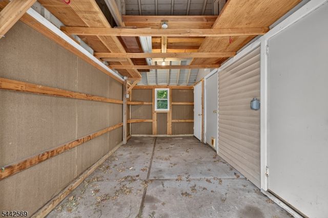148 Woodland Rd, Piscataway Twp., NJ 08854