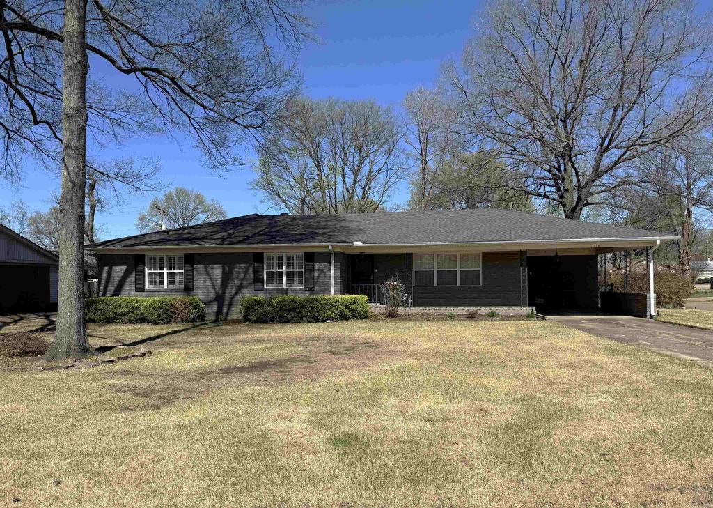 1112 Poplar Ave E, Wynne, AR 72396