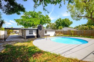 9596 GROVELAND STREET, Seminole, FL 33772
