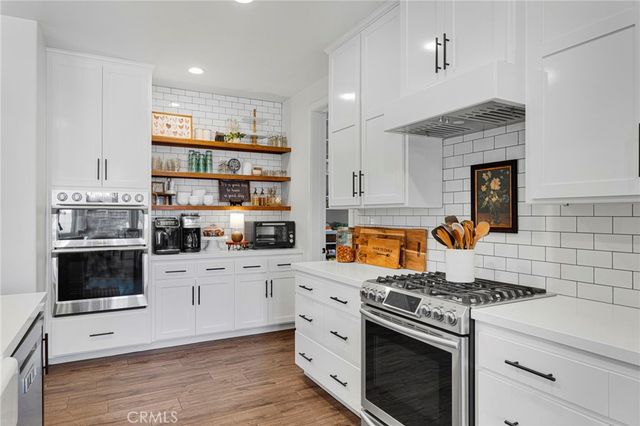 8421 Macron, Oak Hills, CA 92344