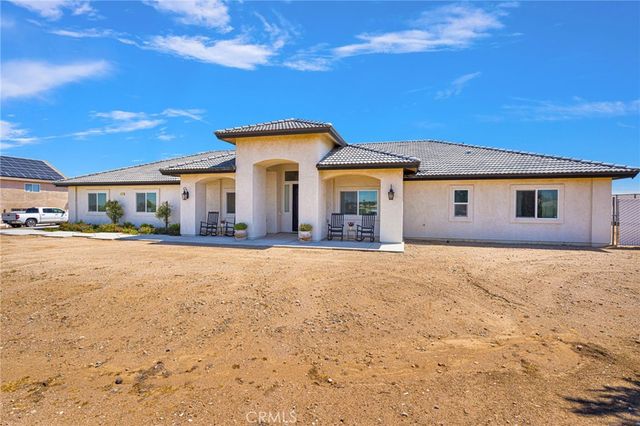 8421 Macron, Oak Hills, CA 92344