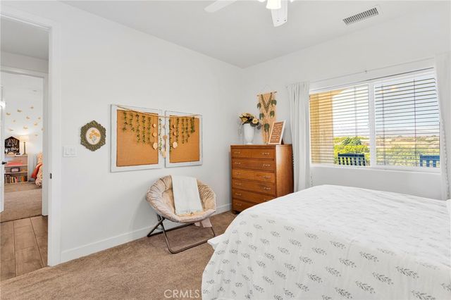 8421 Macron, Oak Hills, CA 92344