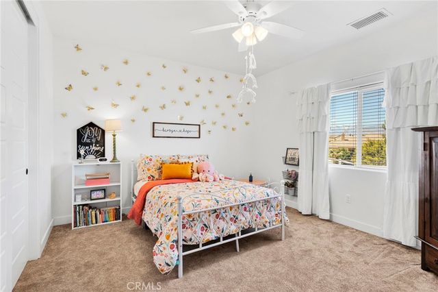 8421 Macron, Oak Hills, CA 92344