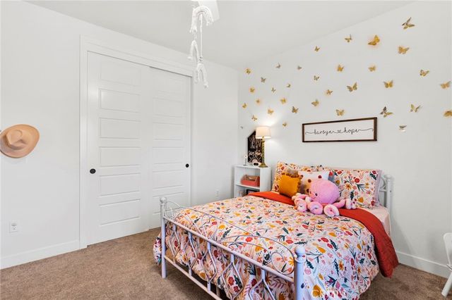 8421 Macron, Oak Hills, CA 92344