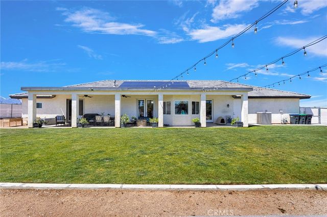 8421 Macron, Oak Hills, CA 92344