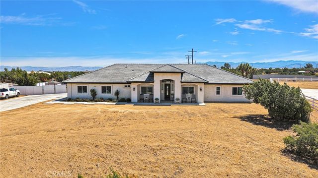 8421 Macron, Oak Hills, CA 92344