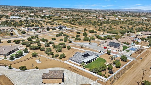 8421 Macron, Oak Hills, CA 92344