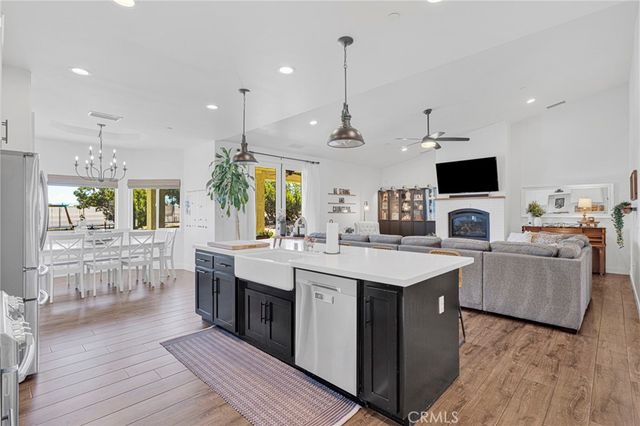 8421 Macron, Oak Hills, CA 92344