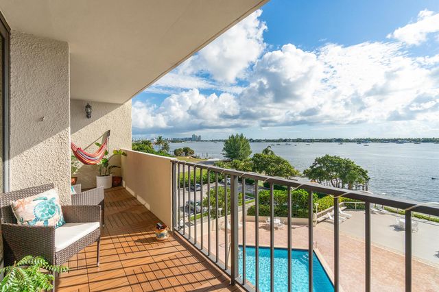 5600 N Flagler Drive 409, West Palm Beach, FL 33407