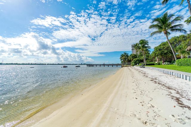 5600 N Flagler Drive 409, West Palm Beach, FL 33407