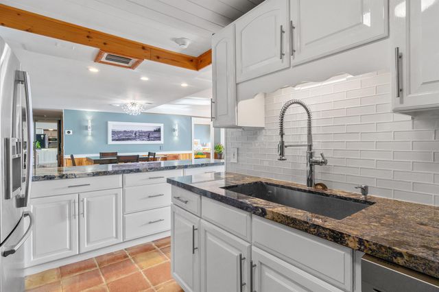 5600 N Flagler Drive 409, West Palm Beach, FL 33407