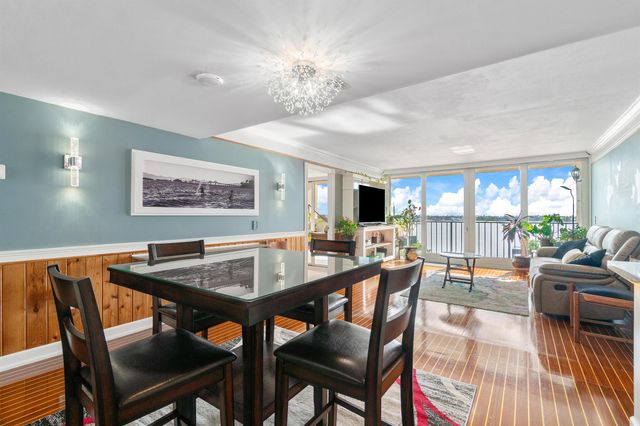 5600 N Flagler Drive 409, West Palm Beach, FL 33407