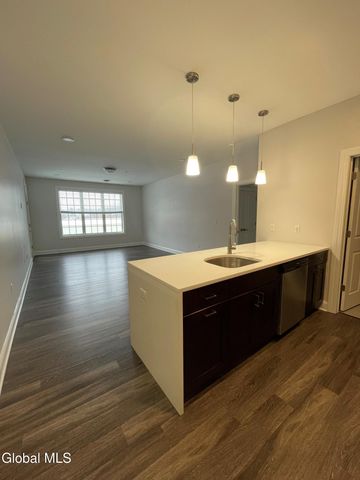 130 Excelsior Avenue 319, Saratoga Springs, NY 12866