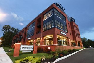 130 Excelsior Avenue 319, Saratoga Springs, NY 12866