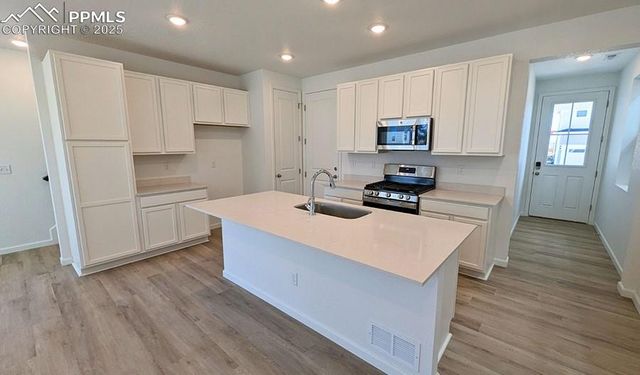 869 Solum Grove, Colorado Springs, CO 80915